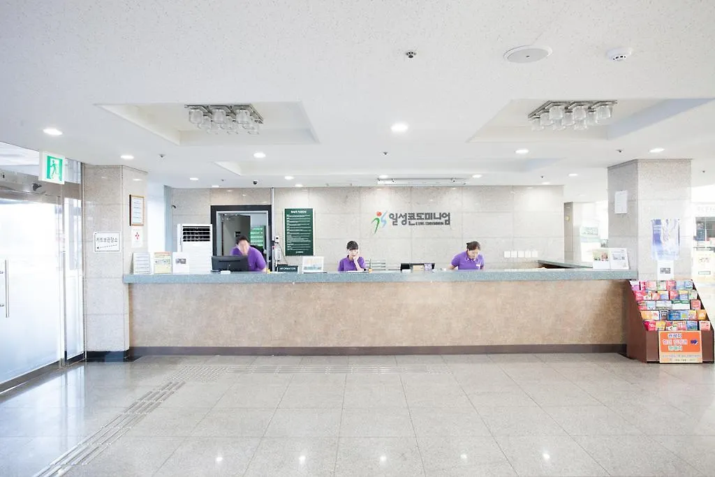 Jeju Ilsung Beach Condo 3*,